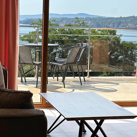 Семеен Хотел Golden Place Sozopol Exterior photo