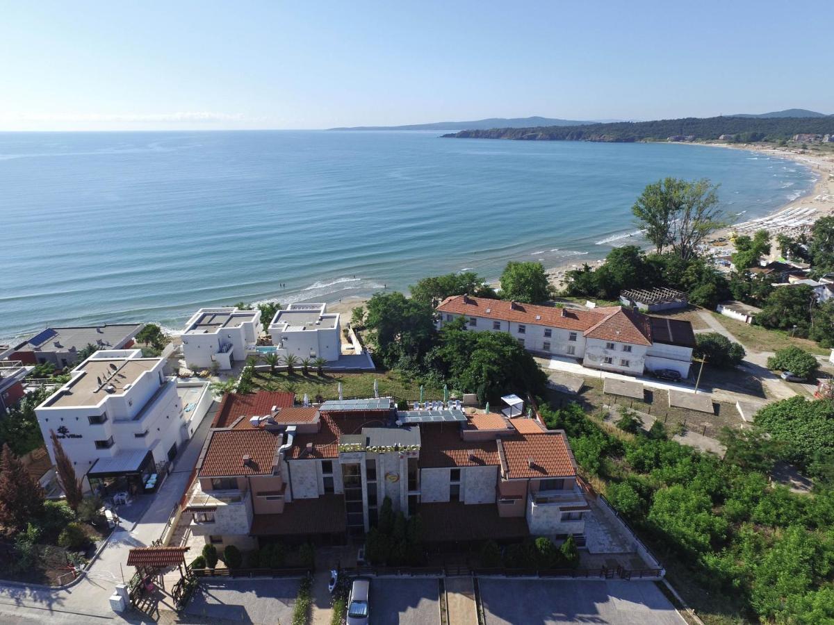 Семеен Хотел Golden Place Sozopol Exterior photo