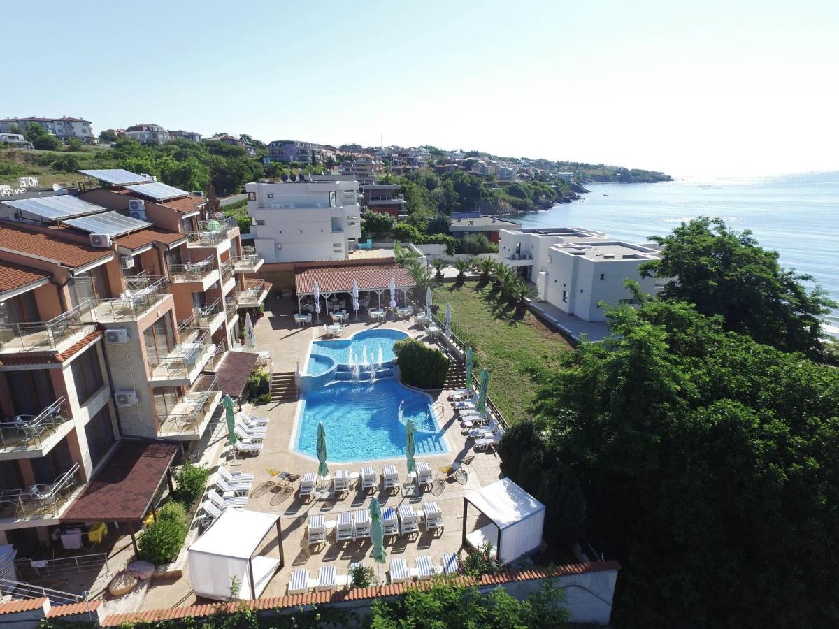Семеен Хотел Golden Place Sozopol Exterior photo