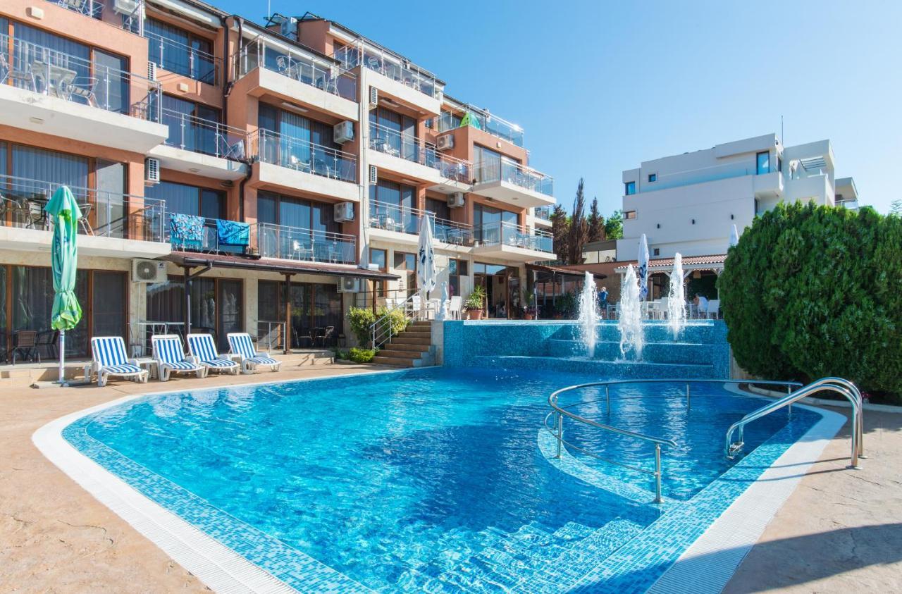 Семеен Хотел Golden Place Sozopol Exterior photo